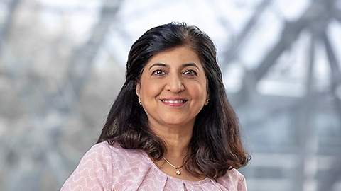 Bindya Verma, AV Großbritannien